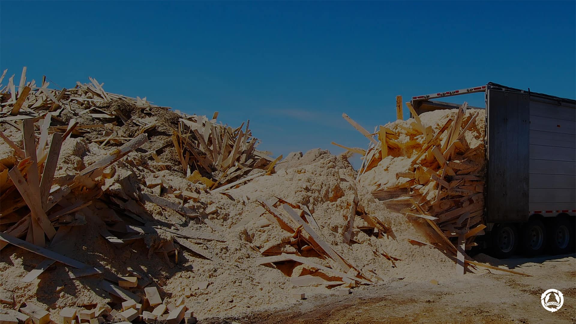 CWWR Canadian Wood Waste Recycling